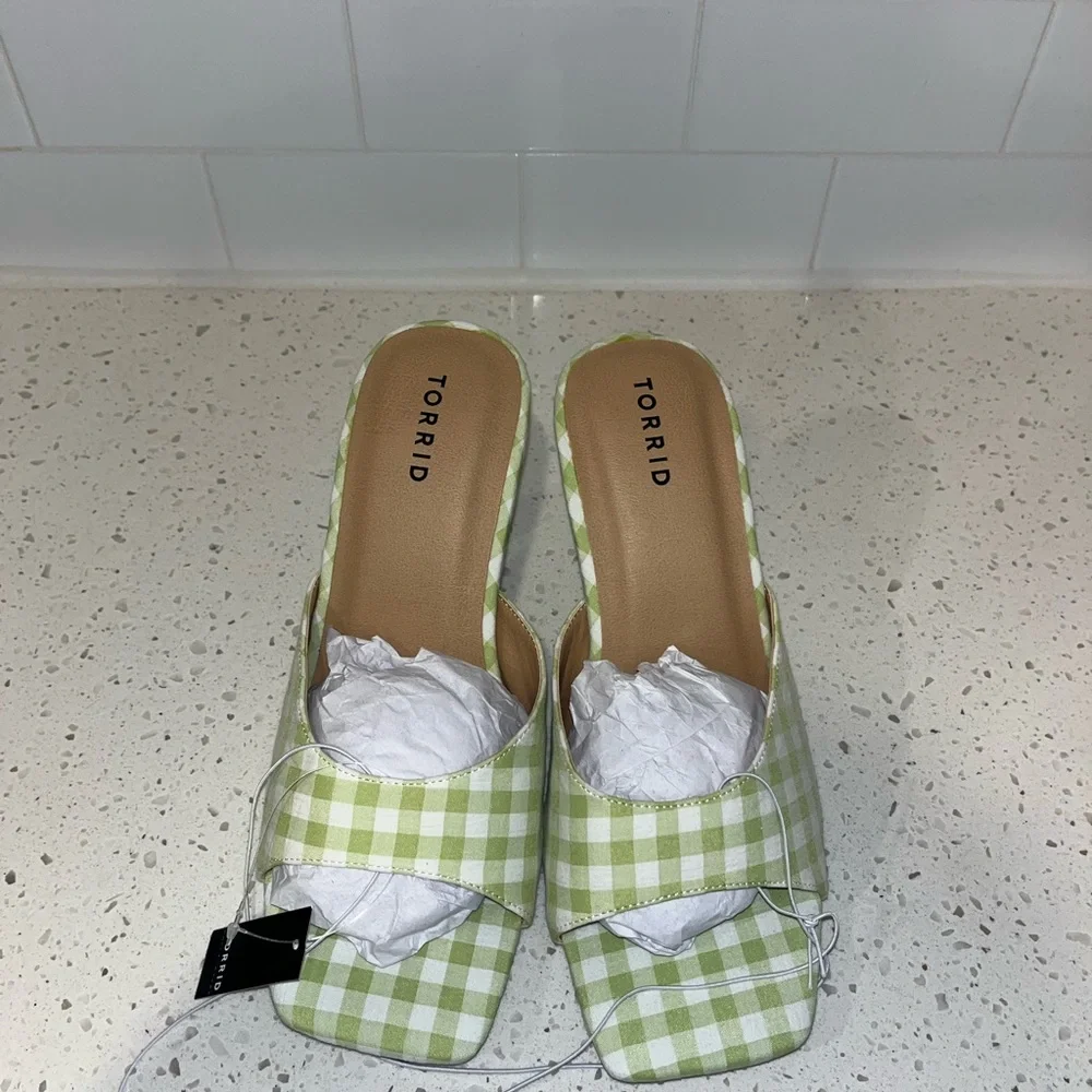 Torrid Green Gingham Mules - Picture 4 of 4